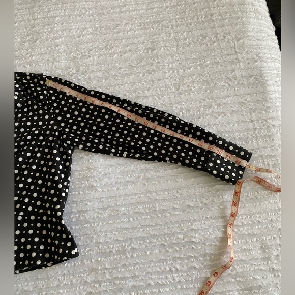 Jones New York Top Black White Polka Dot Long Sleeve Zip Front Size Large - Picture 11 of 12